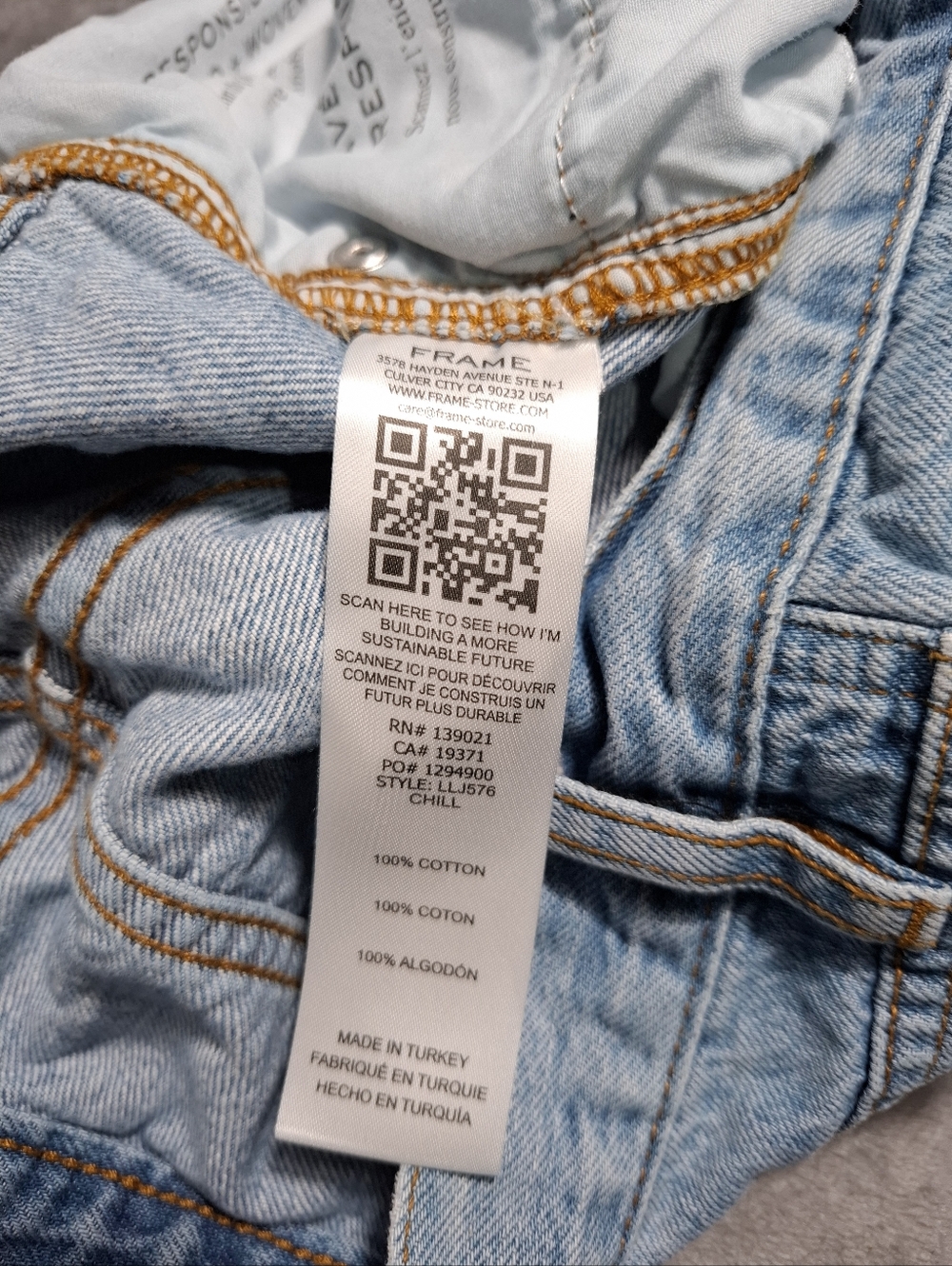 FRAME Denim Le Lounge High Rise Relaxed Cropped Jogger Jean in Chill - Size 29 - Picture 8 of 15